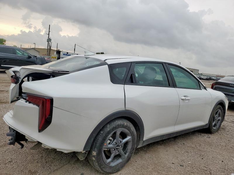 Vin: 3kpft4de2se034045, lot: 60418115, kia k4 lx lx 20253