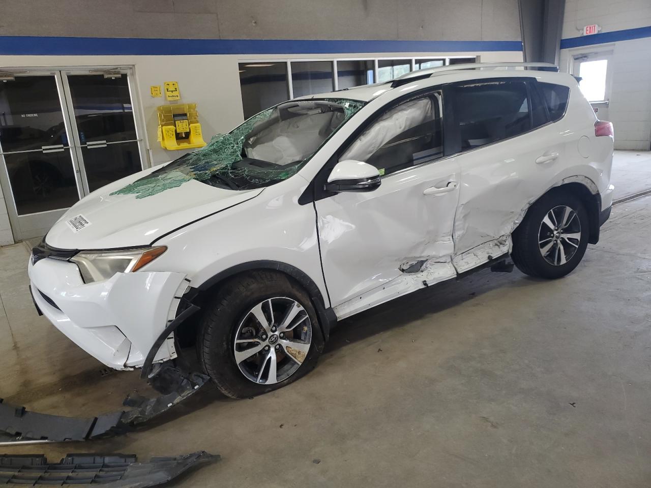 TOYOTA RAV4 XLE