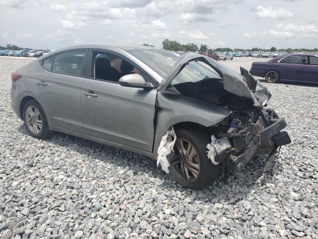 2019 HYUNDAI ELANTRA SE KMHD84LF7KU768633
