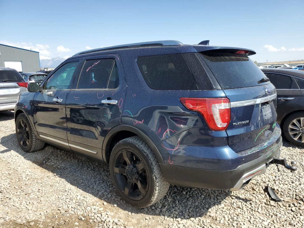 FORD EXPLORER PLATINUM