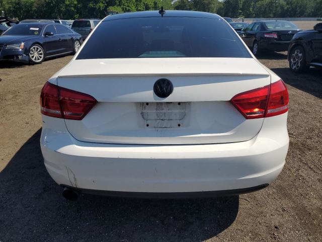 2015 VOLKSWAGEN PASSAT SE 1VWBT7A3XFC079389