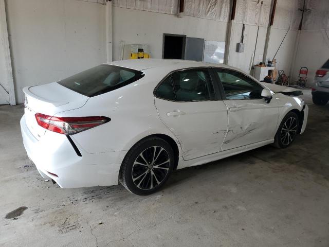 Vin: 4t1b11hk5ju669730, lot: 60601095, toyota camry l 20183