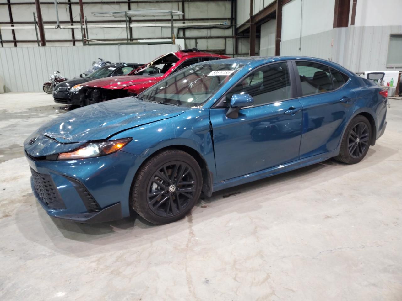 TOYOTA CAMRY XSE