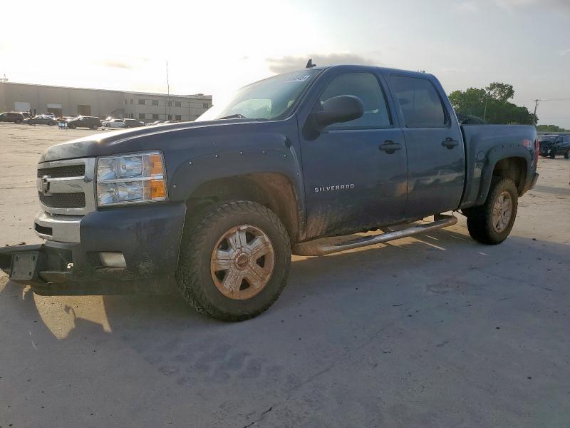 CHEVROLET SILVERADO
