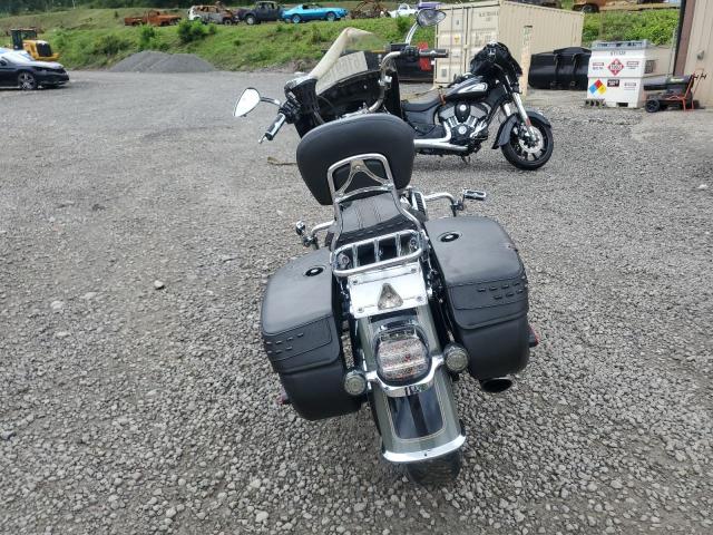 2021 HARLEY-DAVIDSON FLHC 1HD1YAJ18MB057792