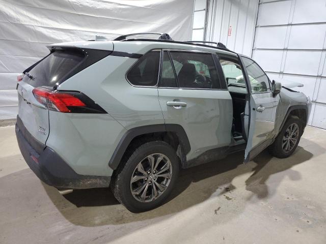 2022 TOYOTA RAV4 XLE P #3303970714