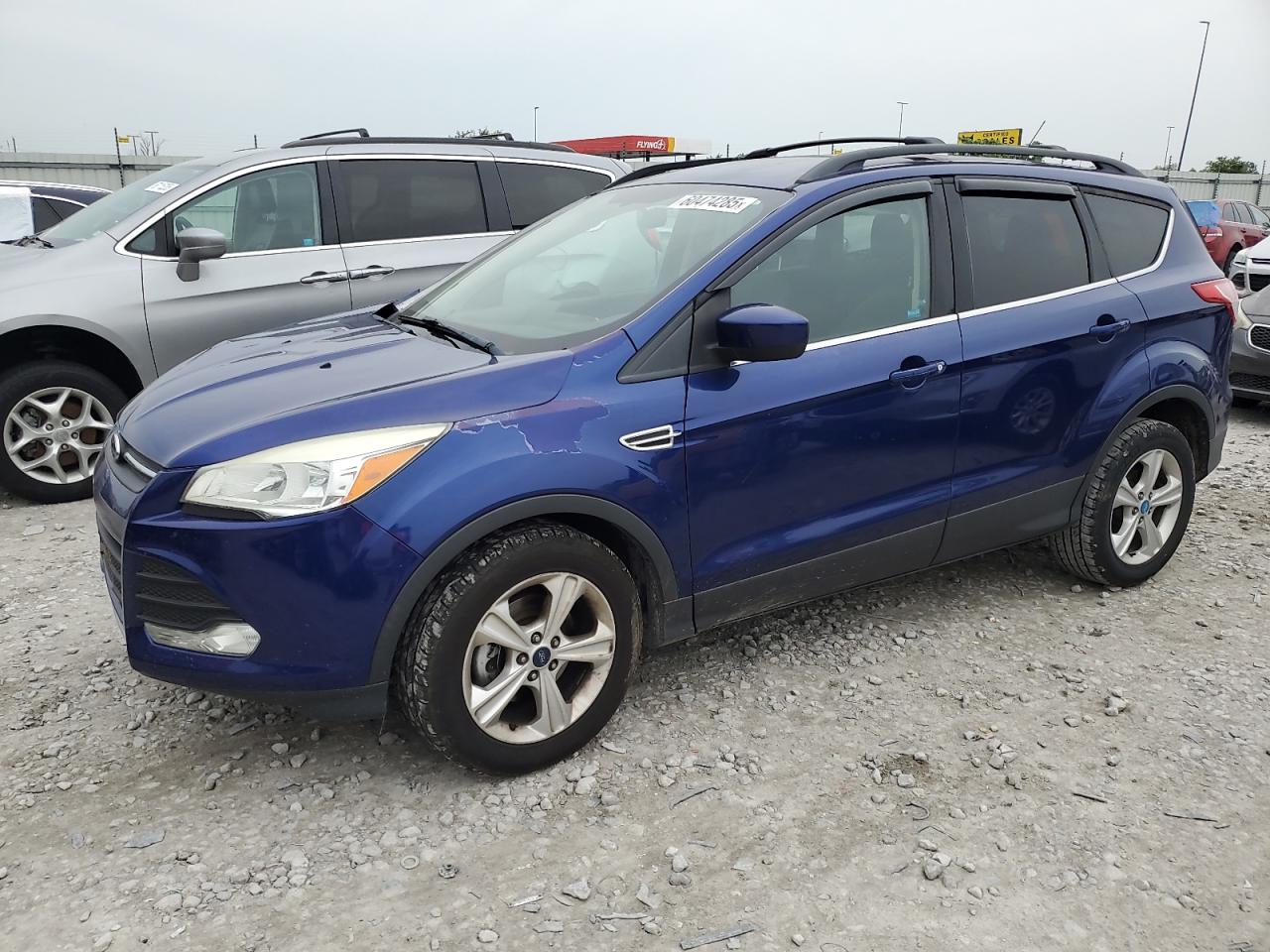 FORD ESCAPE SE