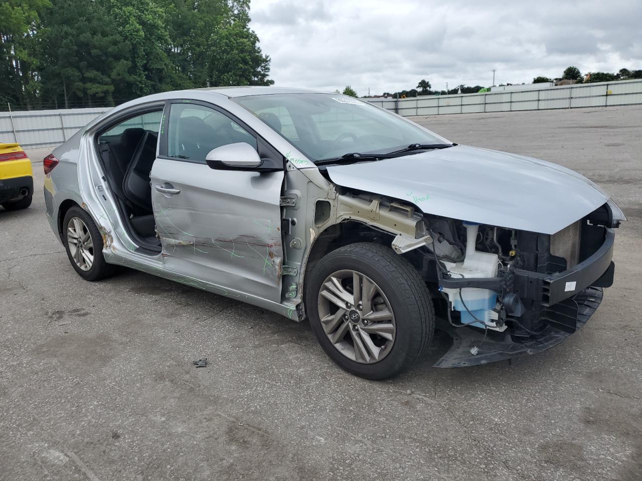 Hyundai Elantra se 2020