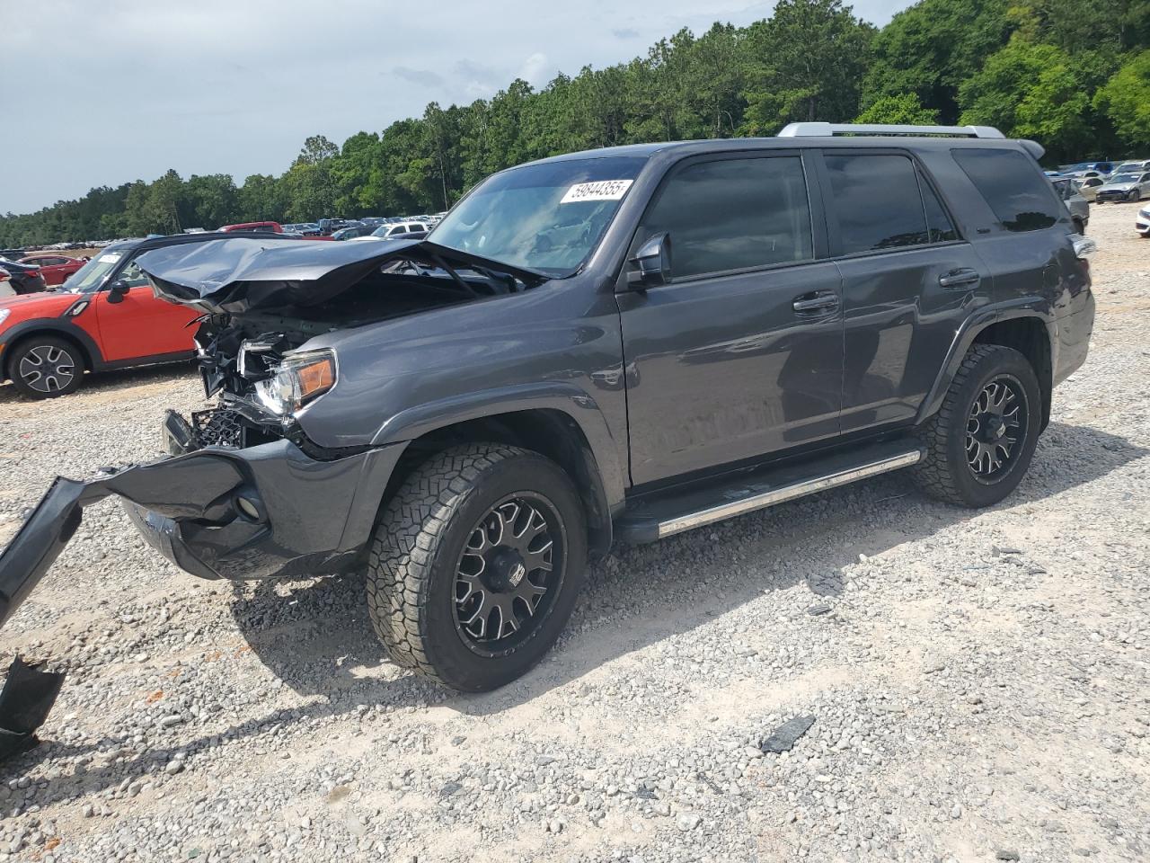 TOYOTA 4RUNNER SR5