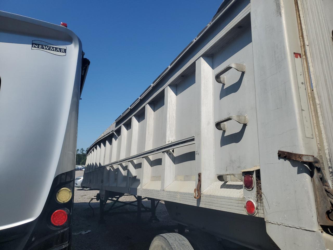 Lot #3308339043 1994 EAST TO WEST UNKNOWN