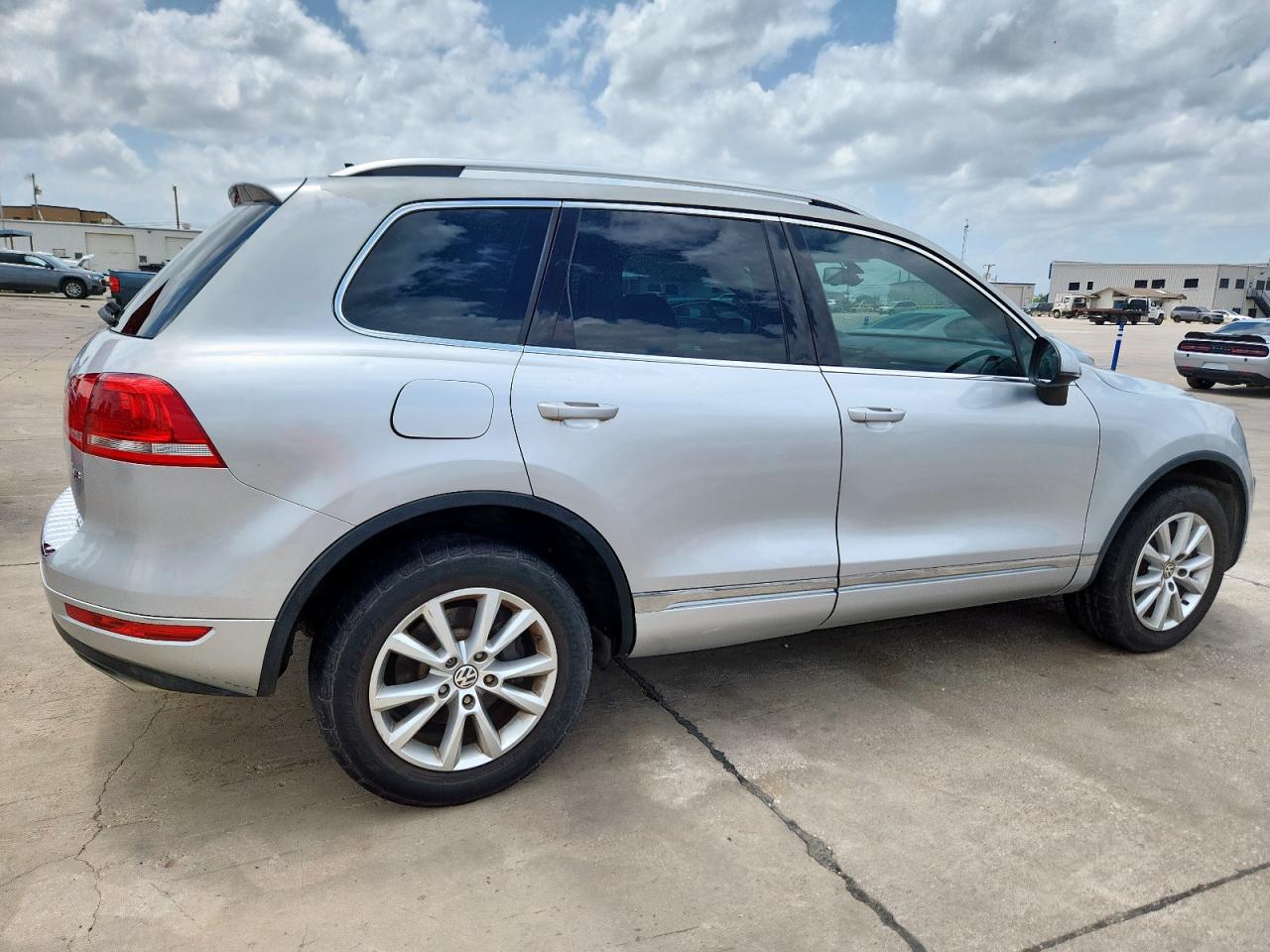 VOLKSWAGEN TOUAREG V6