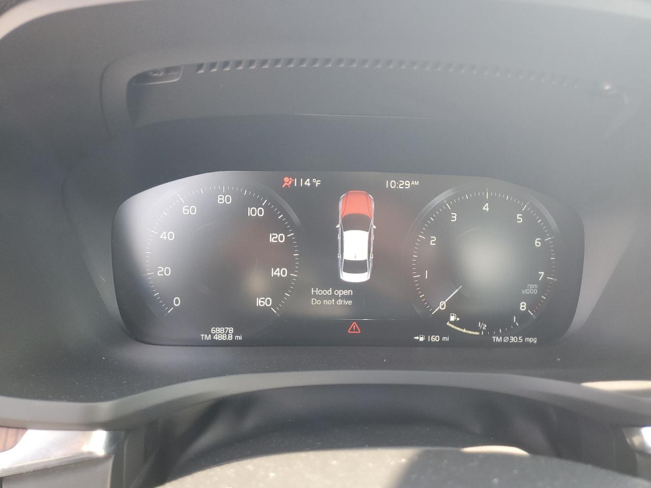 VOLVO S60 B5 MOMENTUM