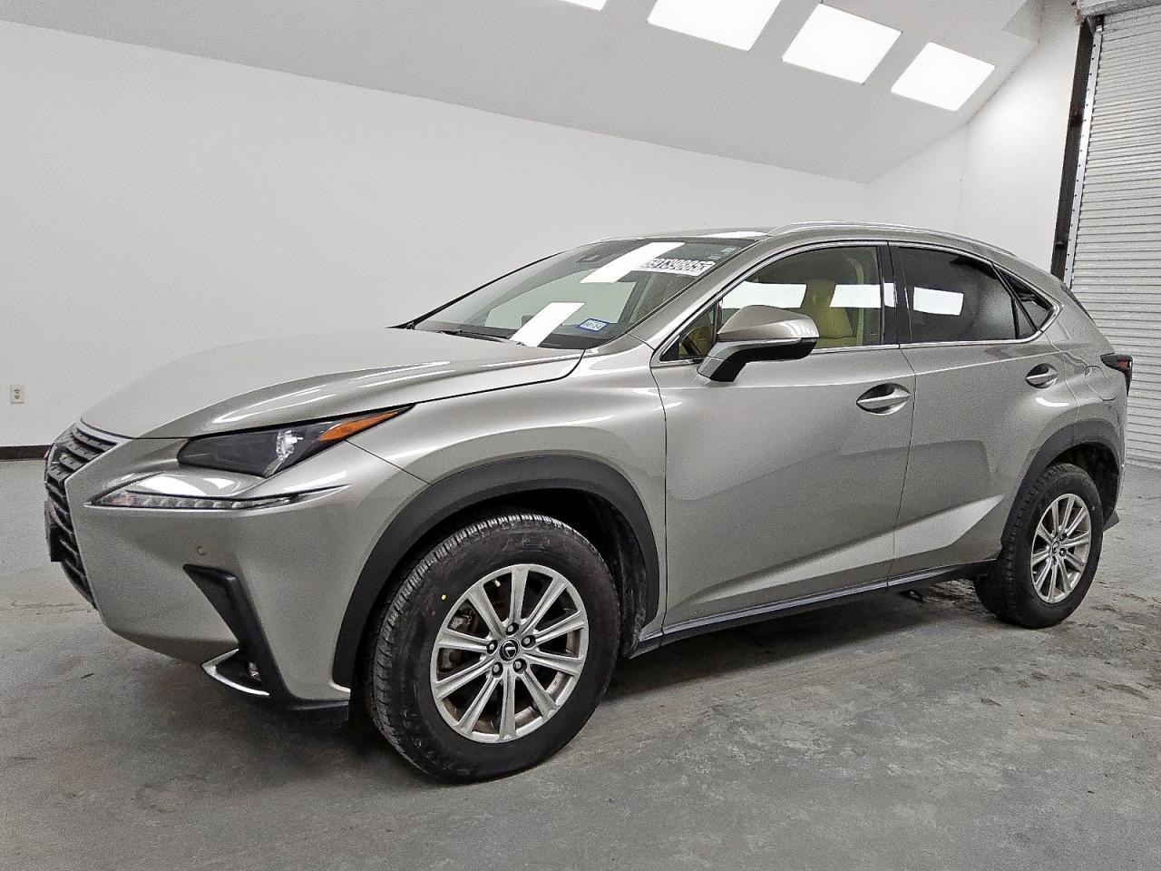 LEXUS NX 300