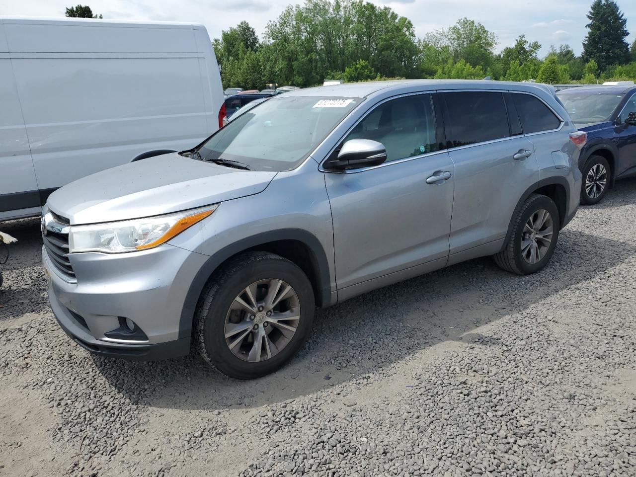 TOYOTA HIGHLANDER LE