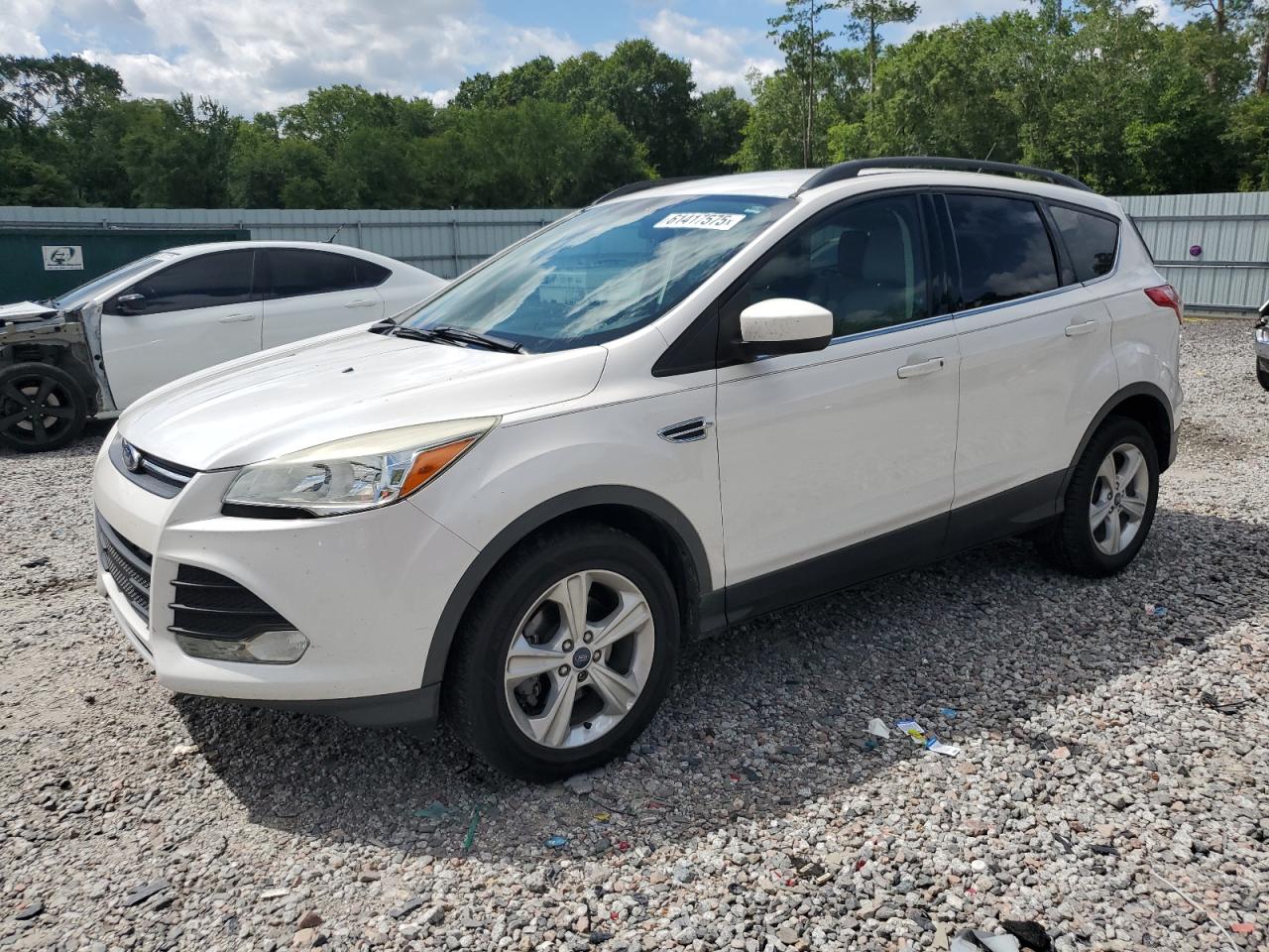 FORD ESCAPE SE