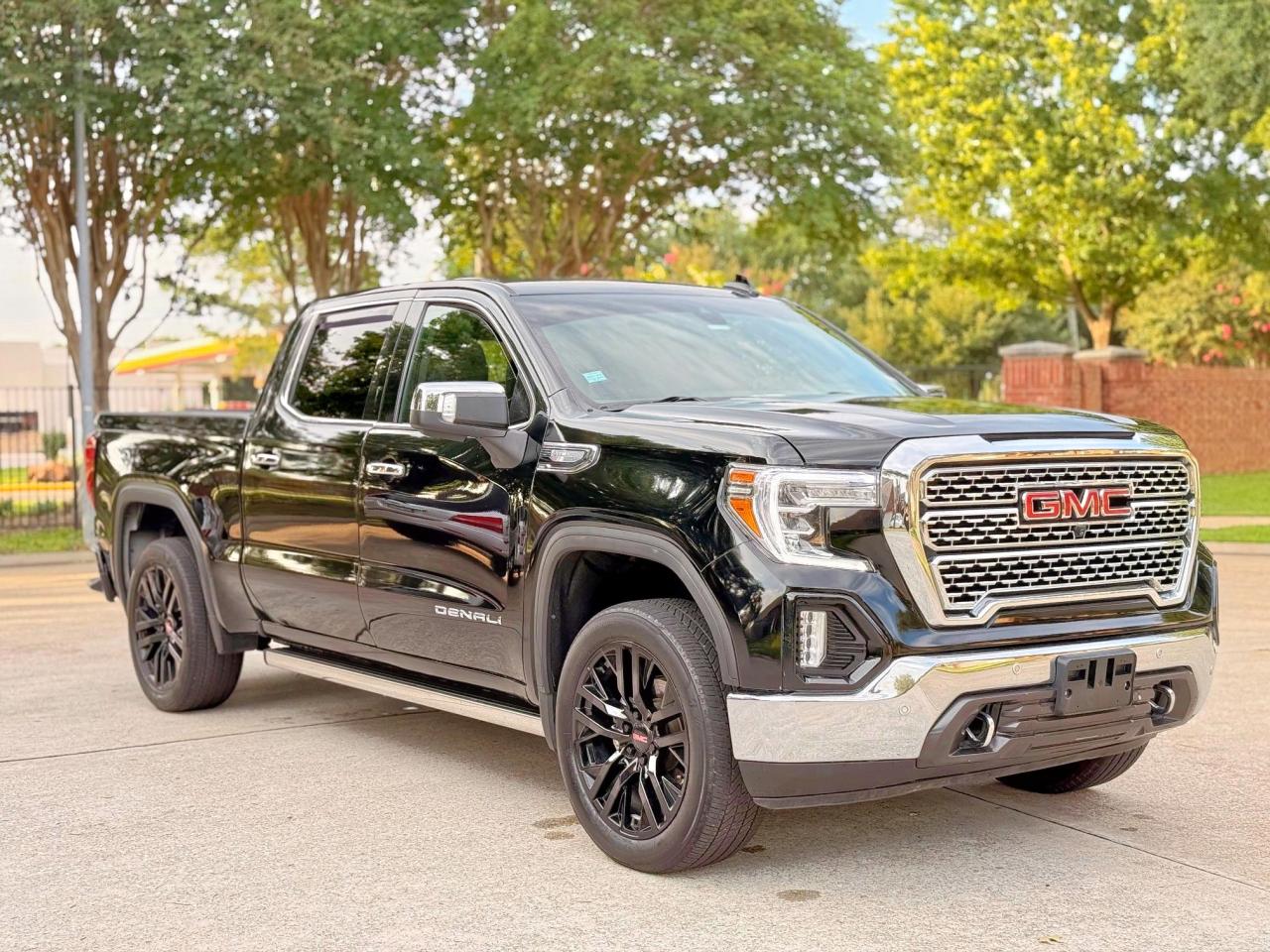 GMC SIERRA K1500 DENALI