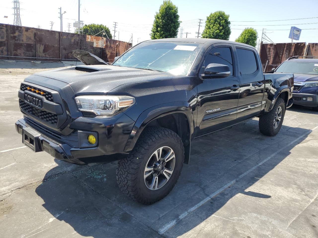 TOYOTA TACOMA DOUBLE CAB