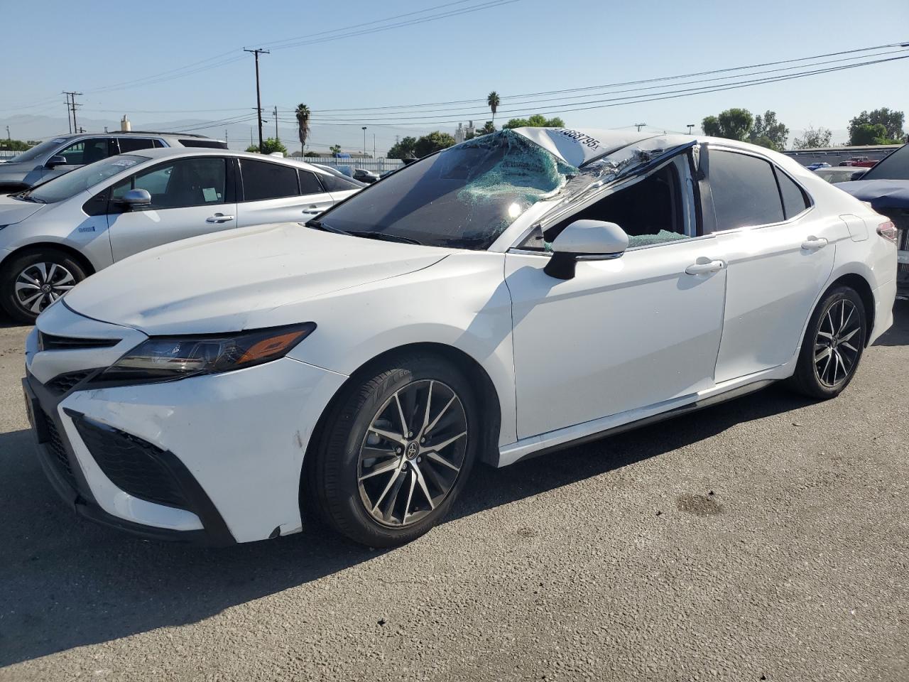 TOYOTA CAMRY SE NIGHT SHADE