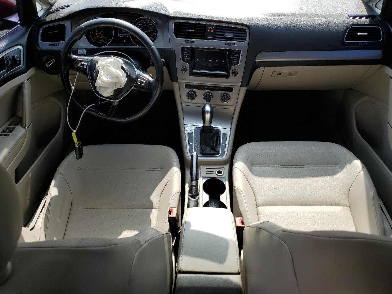 VOLKSWAGEN GOLF SPORTSVAN TDI S