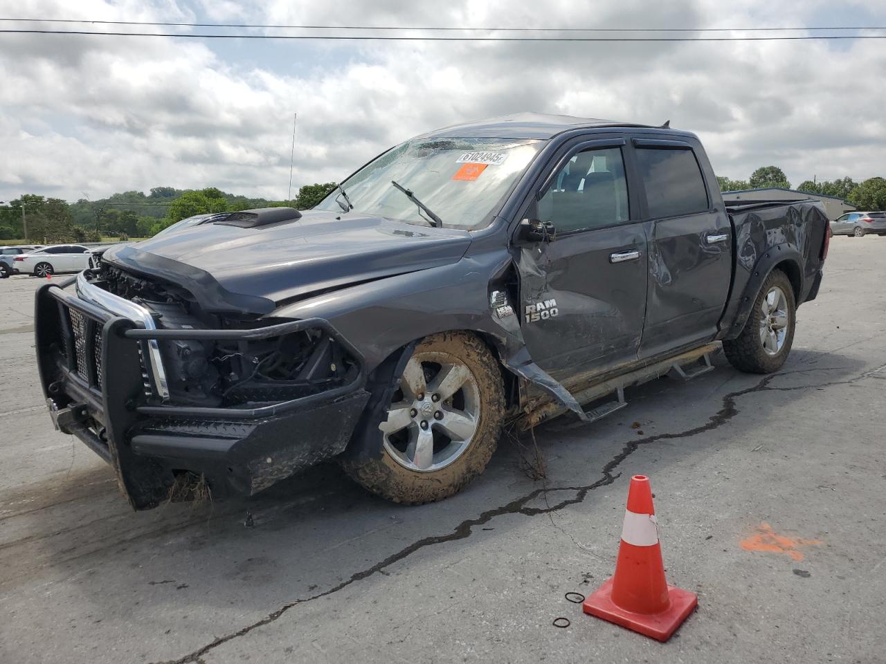 RAM 1500 SLT