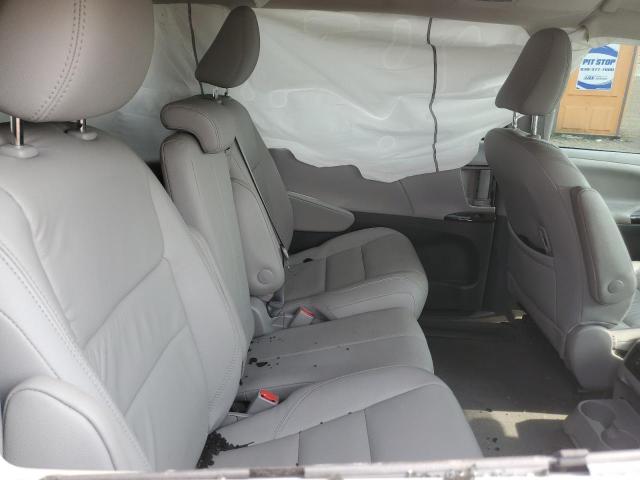 2018 TOYOTA SIENNA XLE 5TDYZ3DC5JS926701