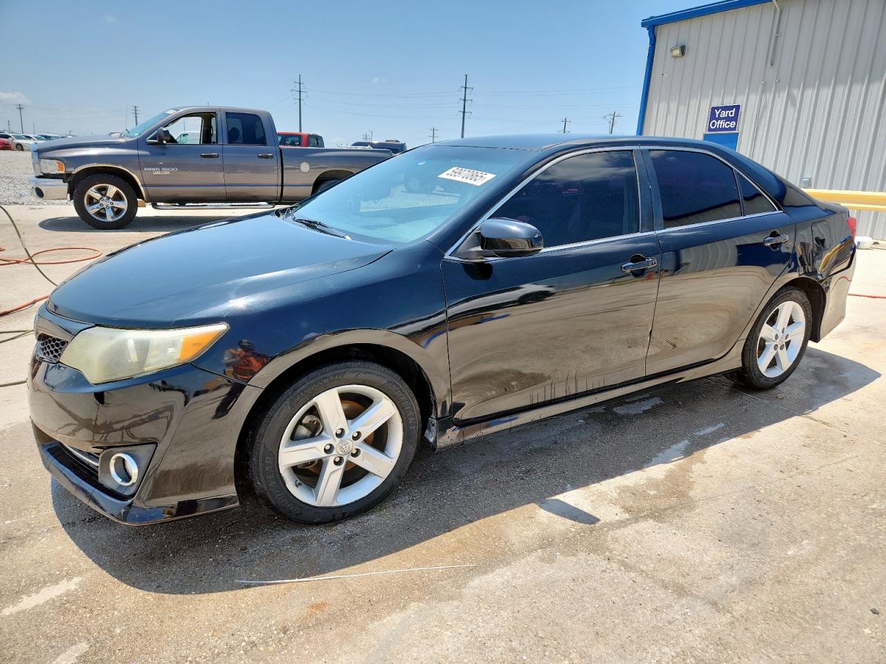 TOYOTA CAMRY L