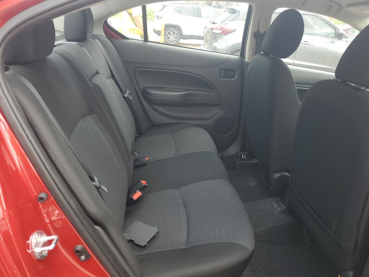 MITSUBISHI MIRAGE G4 ES