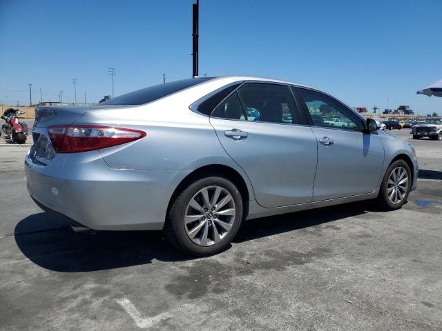 Vin: 4t1bf1fk6hu352568, lot: 62967445, toyota camry le 20173
