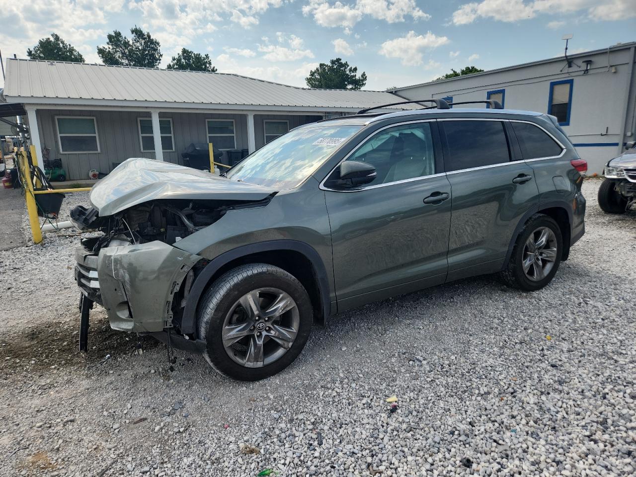 TOYOTA HIGHLANDER LIMITED