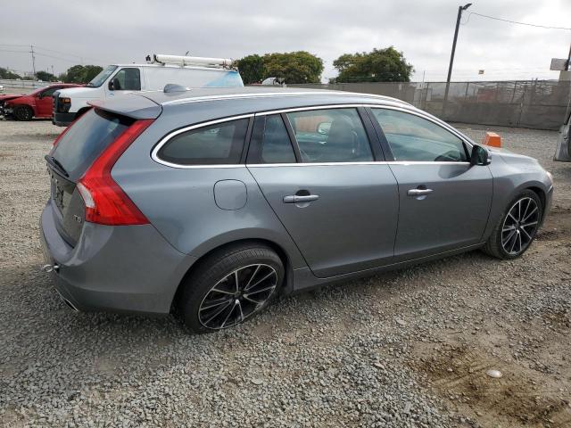 Vin: yv140mek6h1369464, lot: 62484625, volvo v60 t5 premier 20173