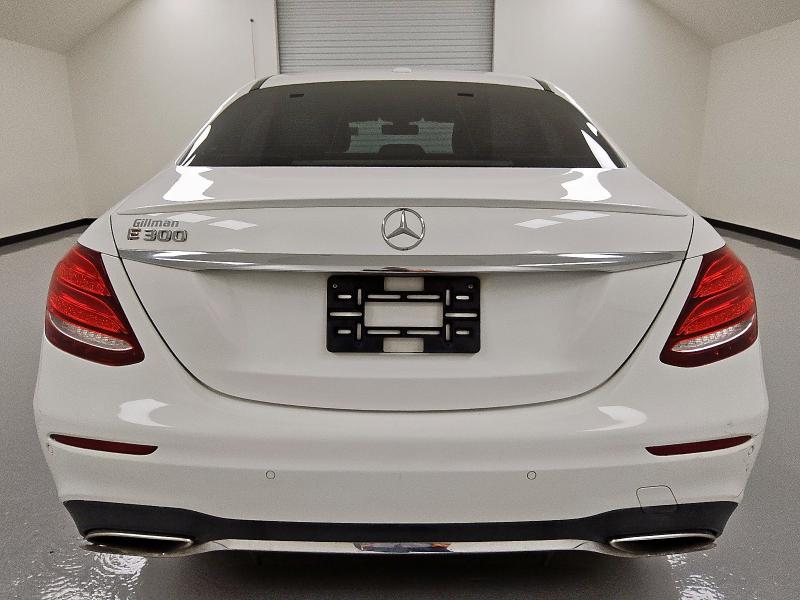 2017 MERCEDES-BENZ E 300 WDDZF4JB7HA048166