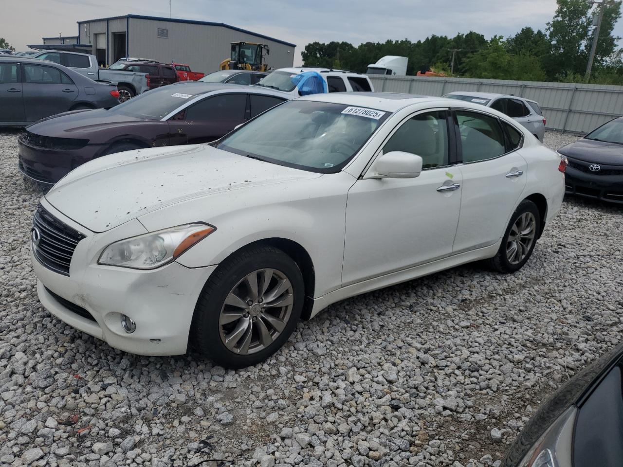 INFINITI M37 X
