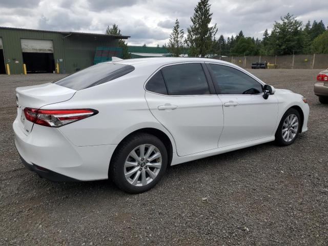 Vin: 4t1b11hk1ku726832, lot: 62605995, toyota camry l 20193