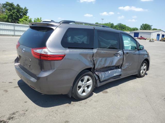 2018 TOYOTA SIENNA LE 5TDKZ3DC1JS952220