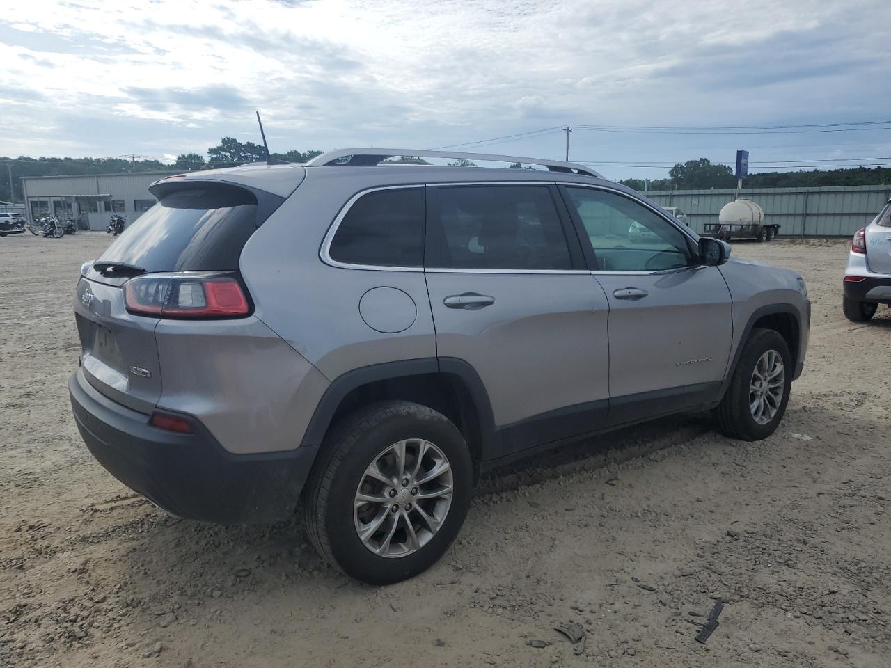 JEEP GRAND CHEROKEE LATITUDE PLUS