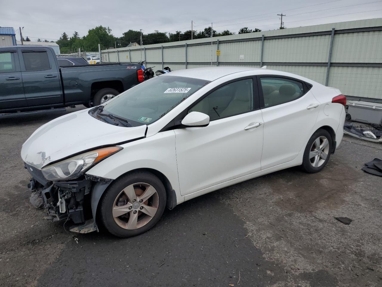 HYUNDAI ELANTRA GLS
