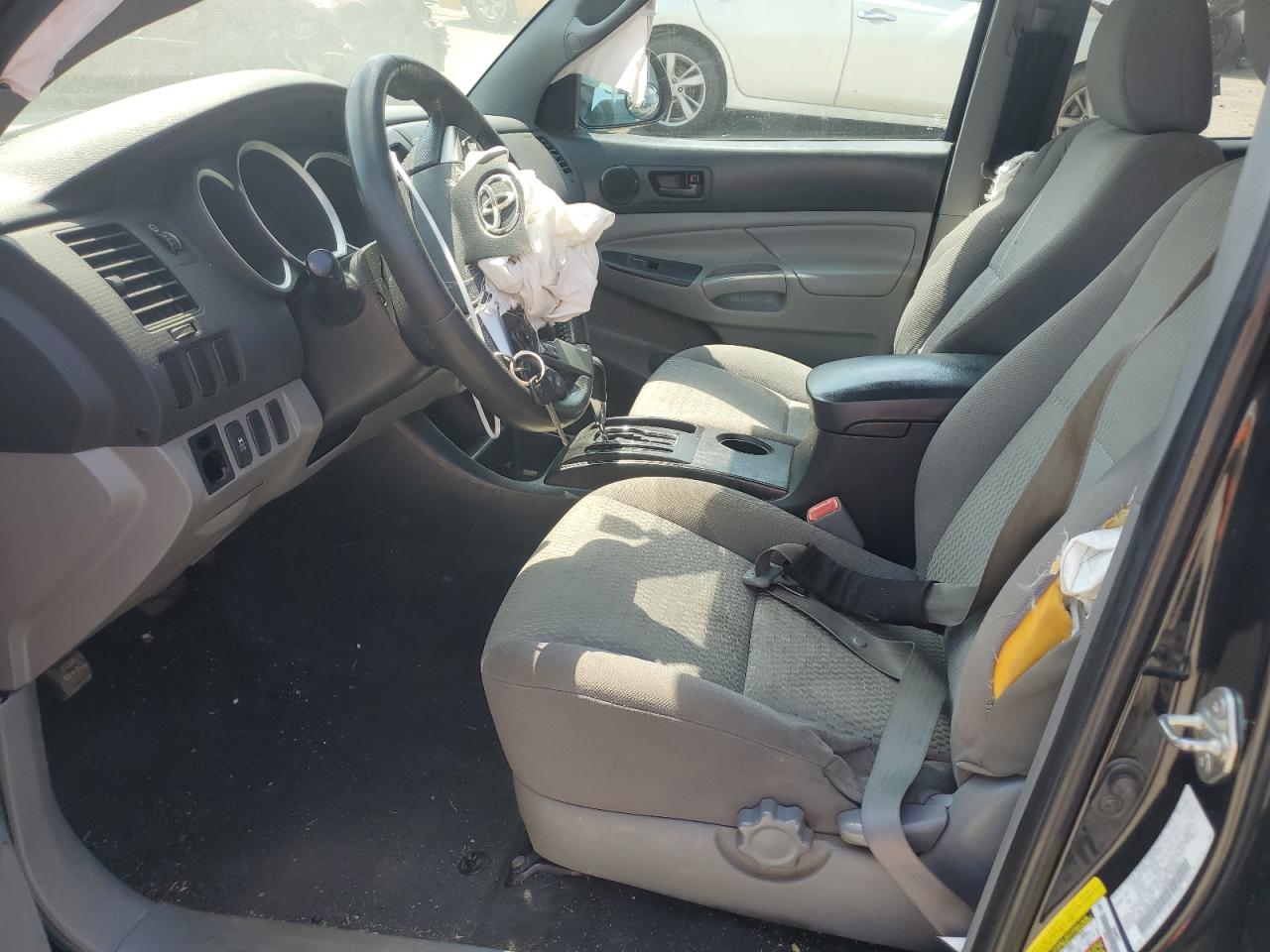 TOYOTA TACOMA DOUBLE CAB PRERUNNER