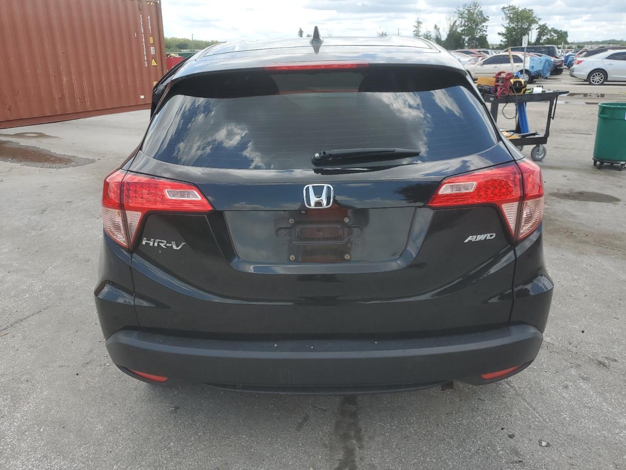 Honda Hr-v lx 2016