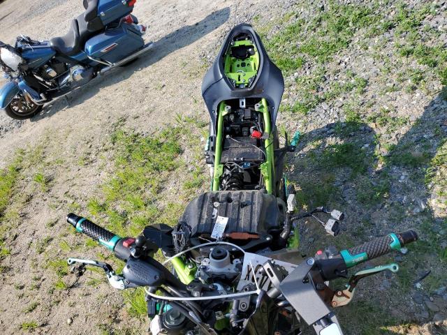 2017 KAWASAKI ZR900 JKAZR2B18HDA17662