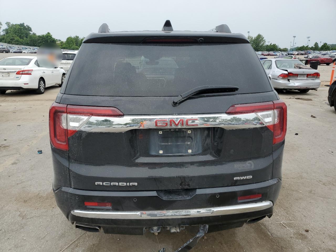 GMC ACADIA DENALI