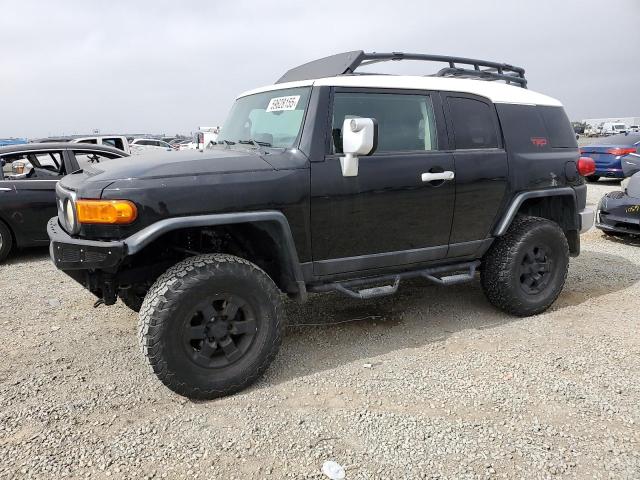 TOYOTA FJ CRUISER