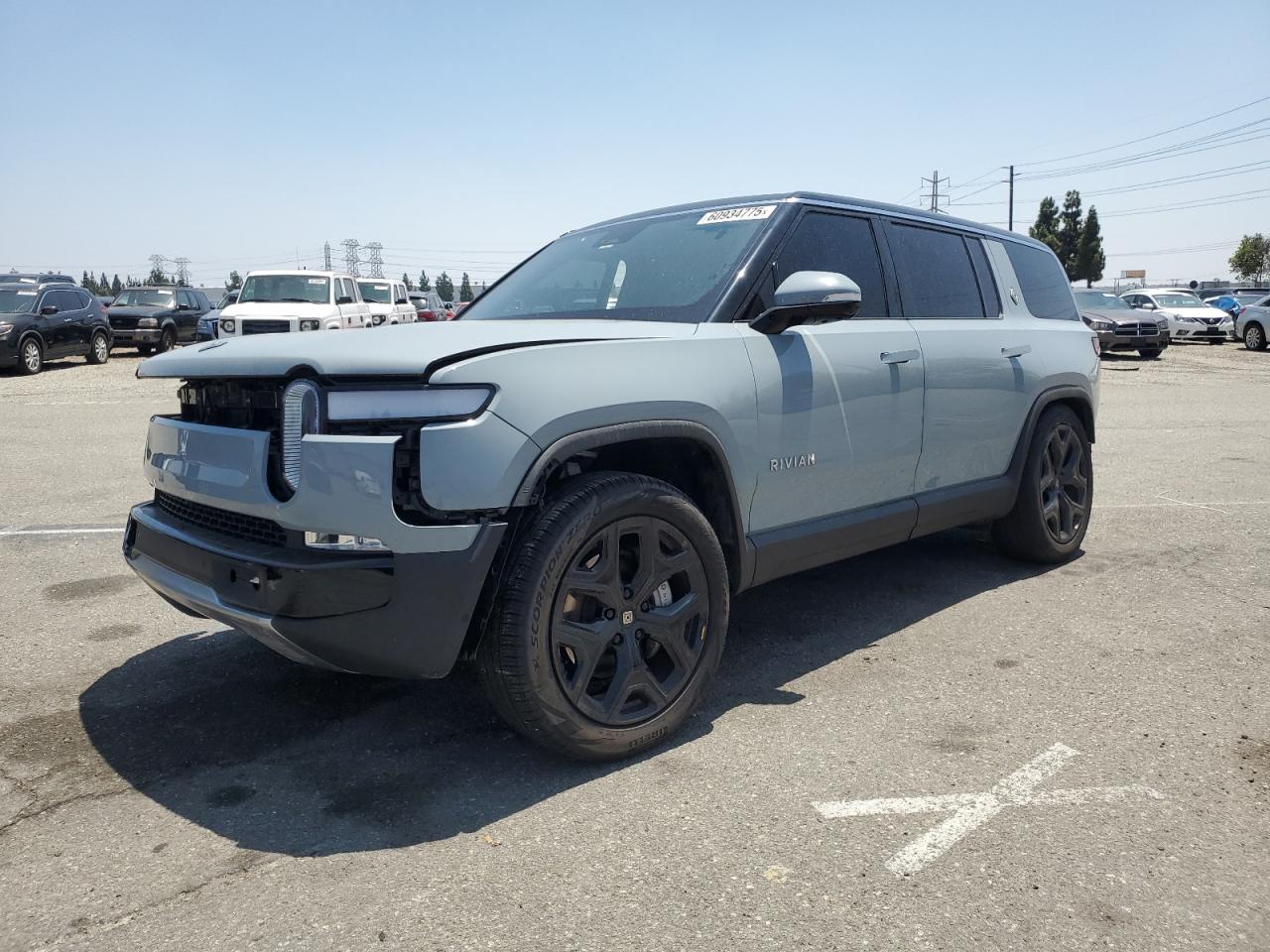 RIVIAN R1S ADVENTURE