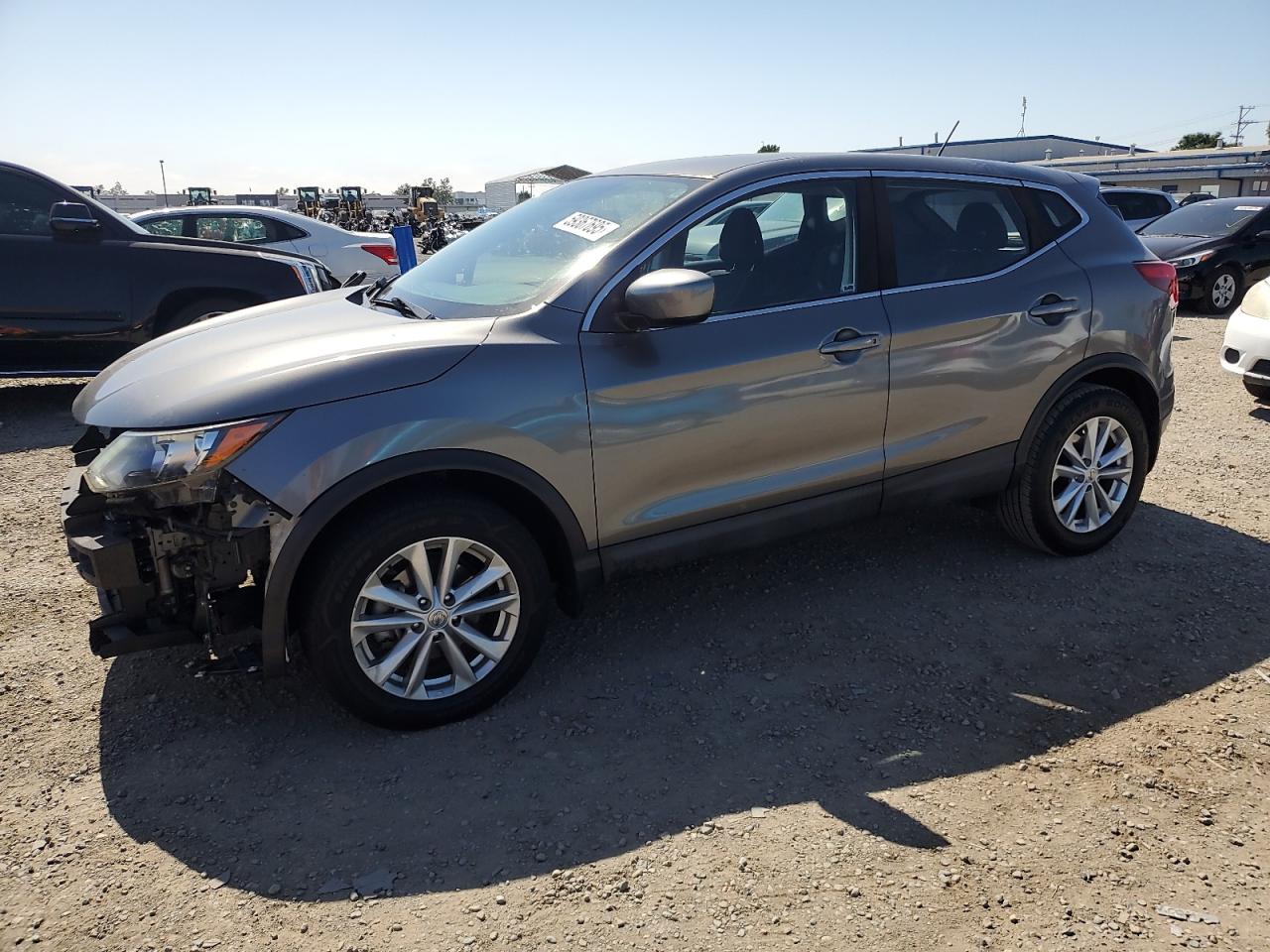 NISSAN ROGUE SPORT S