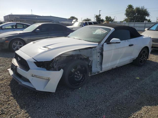 Vin: 1fatp8uh8j5166333, lot: 61604405, ford all models 2018 img_1