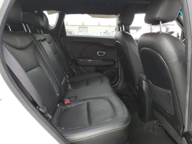 2015 KIA SOUL + - KNDJP3A52F7137419