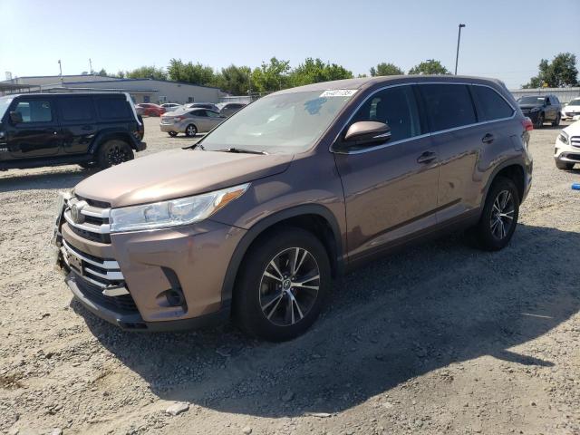 Vin: 5tdzarfh5hs028648, lot: 59401735, toyota highlander le 2017 img_1