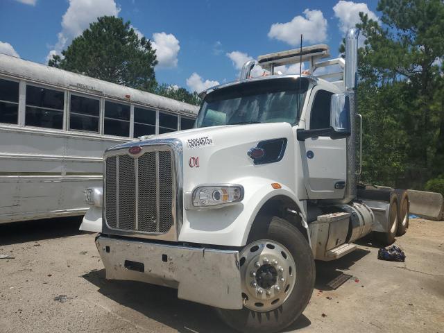 PTRB 567 2023 white  diesel 1XPCD49X4PD820379 photo #3