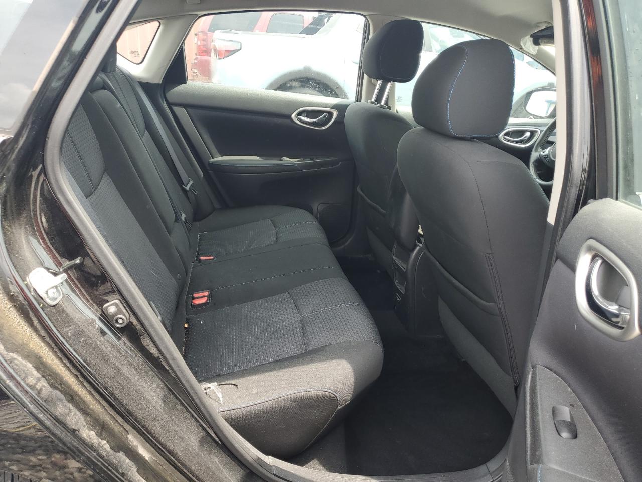 NISSAN SENTRA S