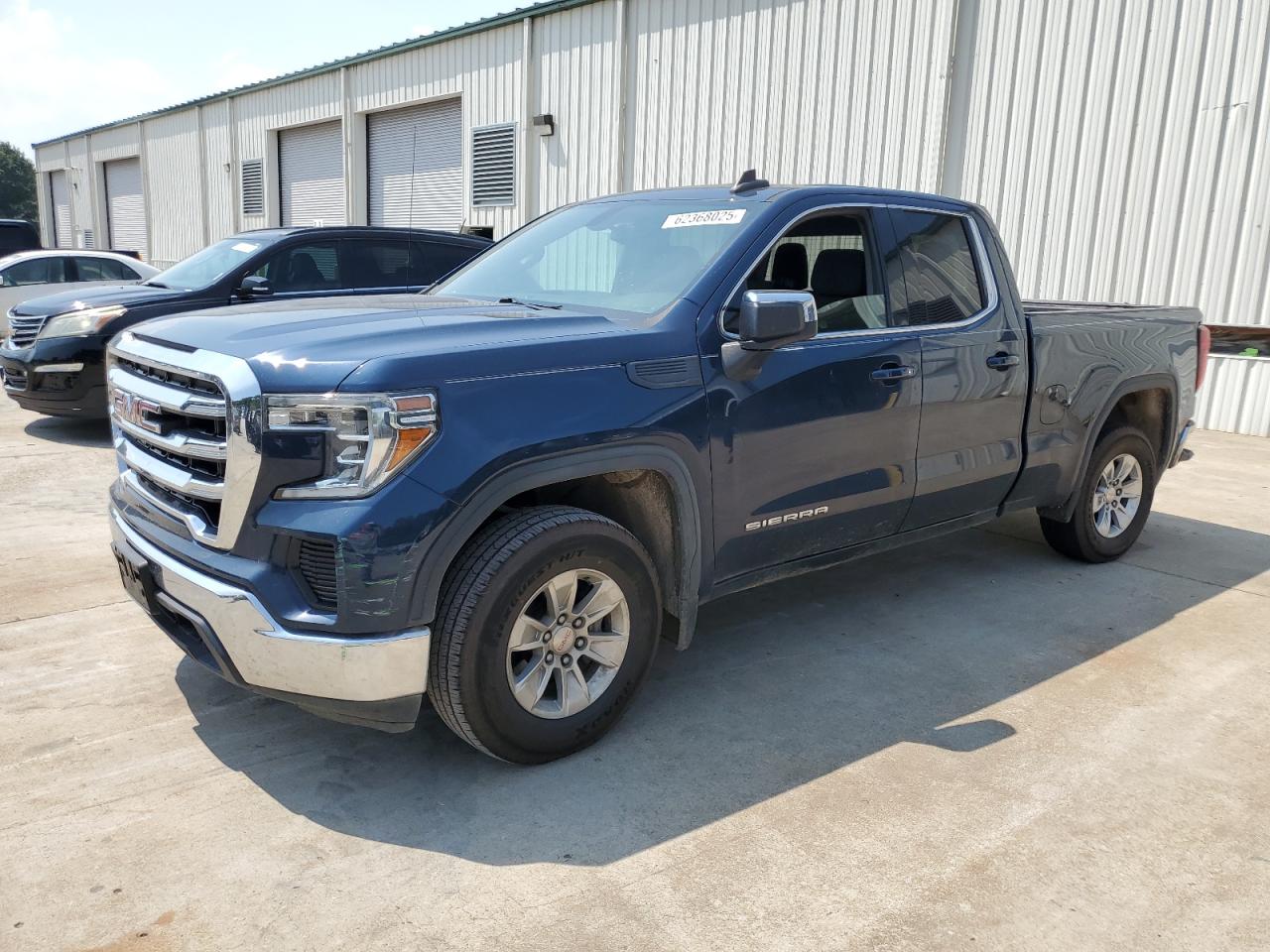 GMC SIERRA 1500 C1500 SLE