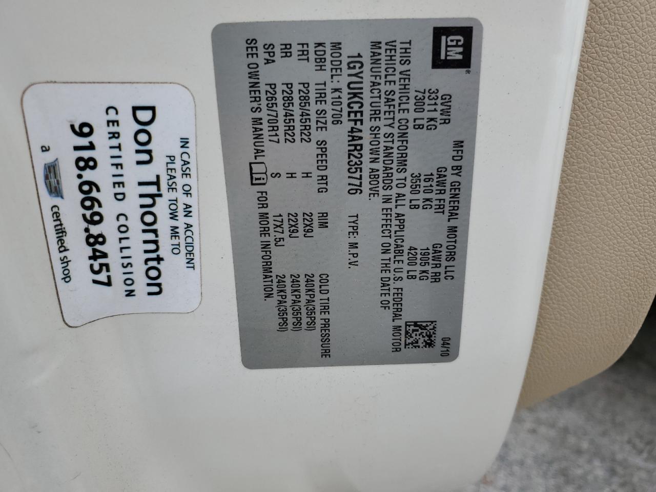 CADILLAC ESCALADE PREMIUM